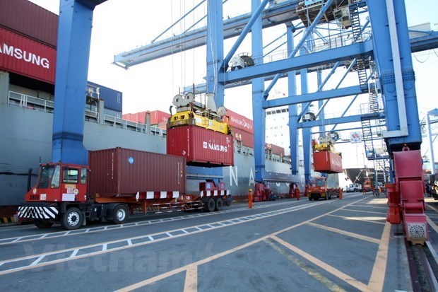 Bộ Giao thông vận tải báo cáo Thủ tướng giải pháp tháo gỡ hàng tồn tại cảng Cát Lái